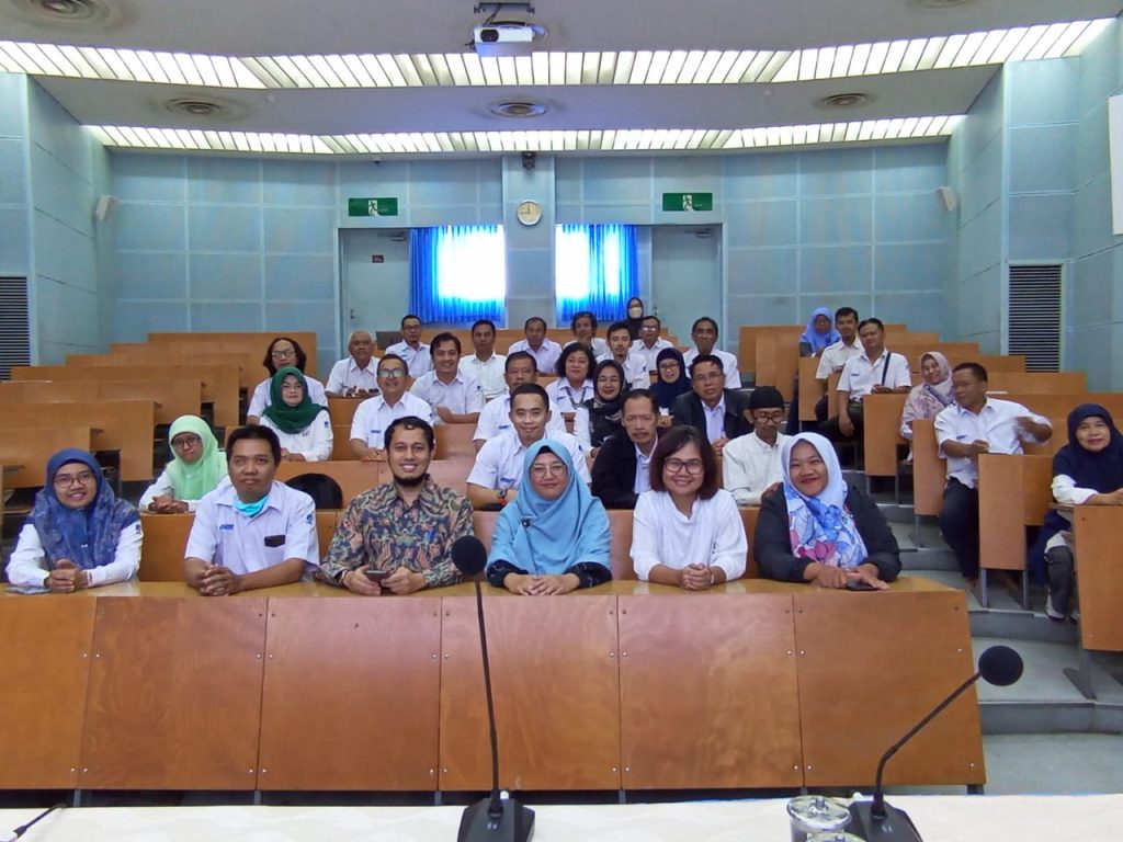 Tingkatkan Integritas Akademik melalui Sosialisasi Etika Publikasi